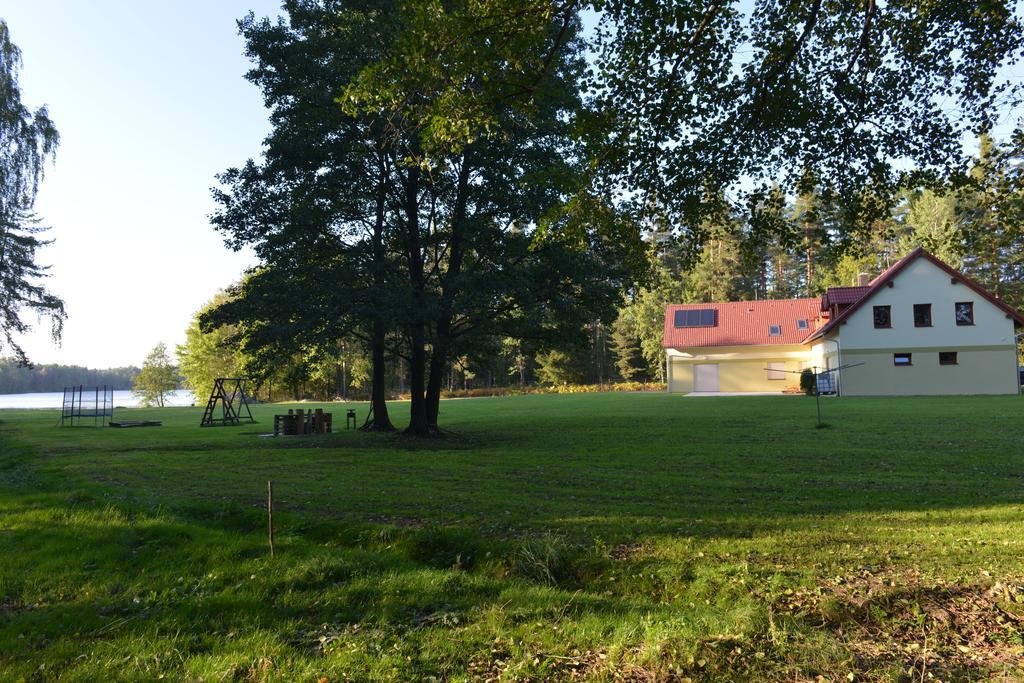 Penzion U Blatce Hotell Nové Hrady Eksteriør bilde
